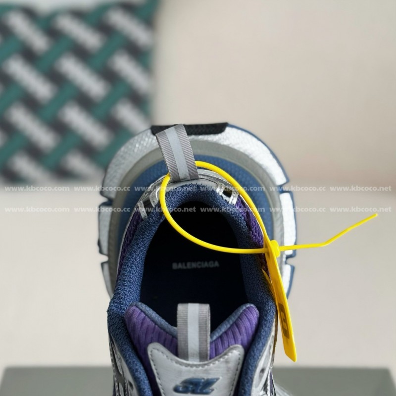 Ba*len*cia*ga Runner Sneakers