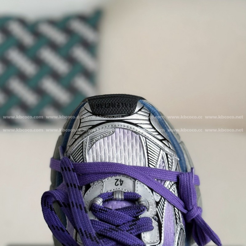 Ba*len*cia*ga Runner Sneakers