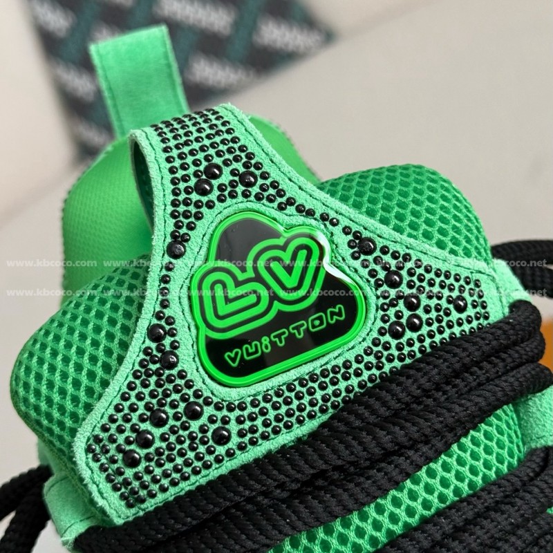 L0*is V*t0n RUNNER TATIC SNEAKERS