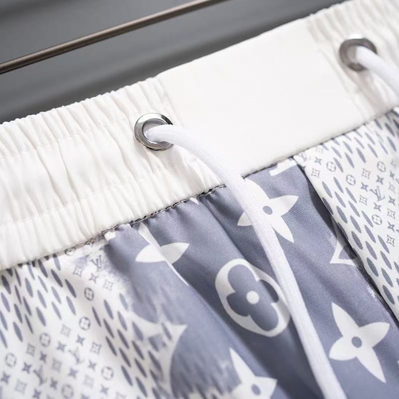LV 2025 new top-grade quick-drying fabric beach swimming shorts