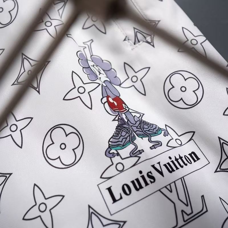 LV 2025 new top-grade quick-drying fabric beach swimming shorts