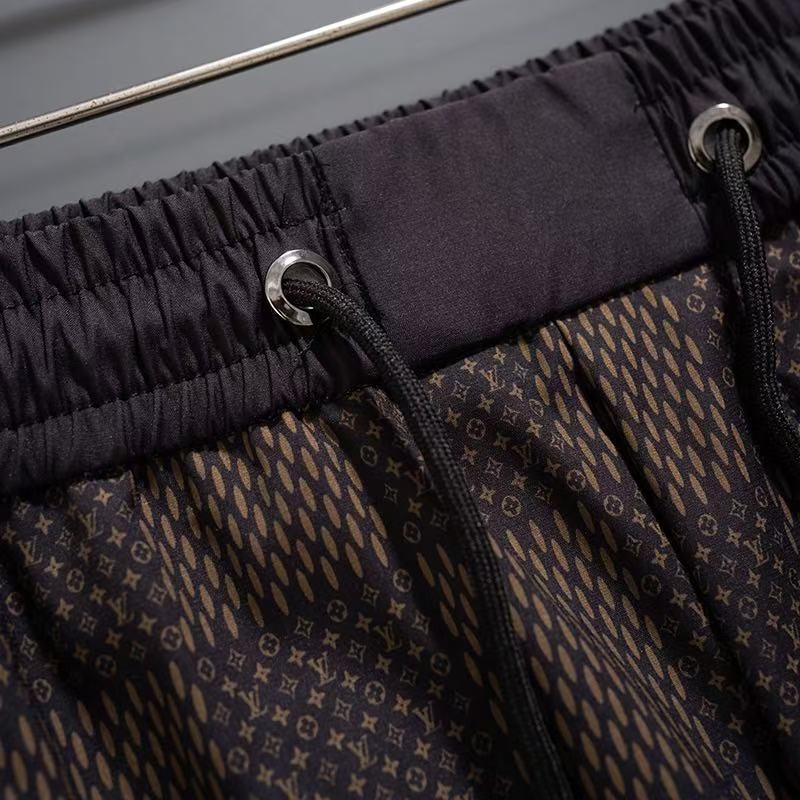 LV 2025 new top-grade quick-drying fabric beach swimming shorts