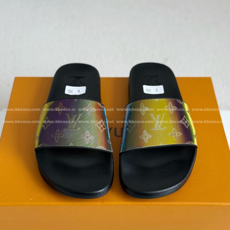 L0*is V*t0n SLIPPERS