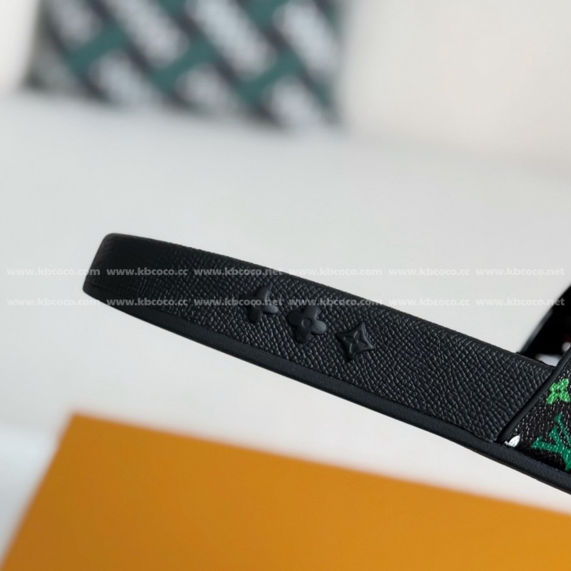 L0*is V*t0n SLIPPERS