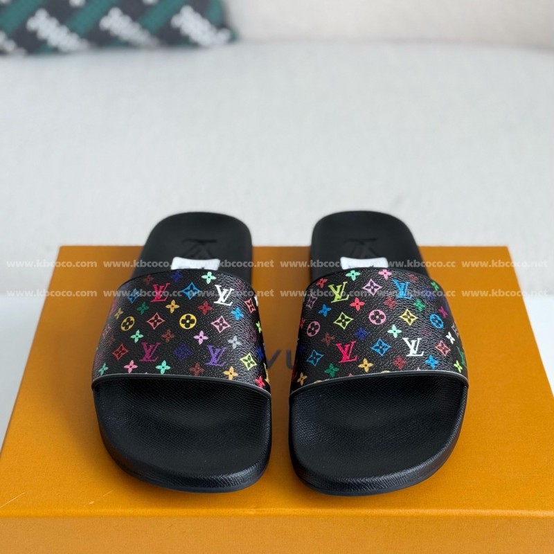 L0*is V*t0n SLIPPERS