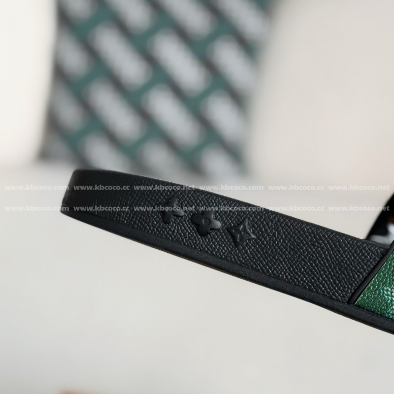 L0*is V*t0n SLIPPERS