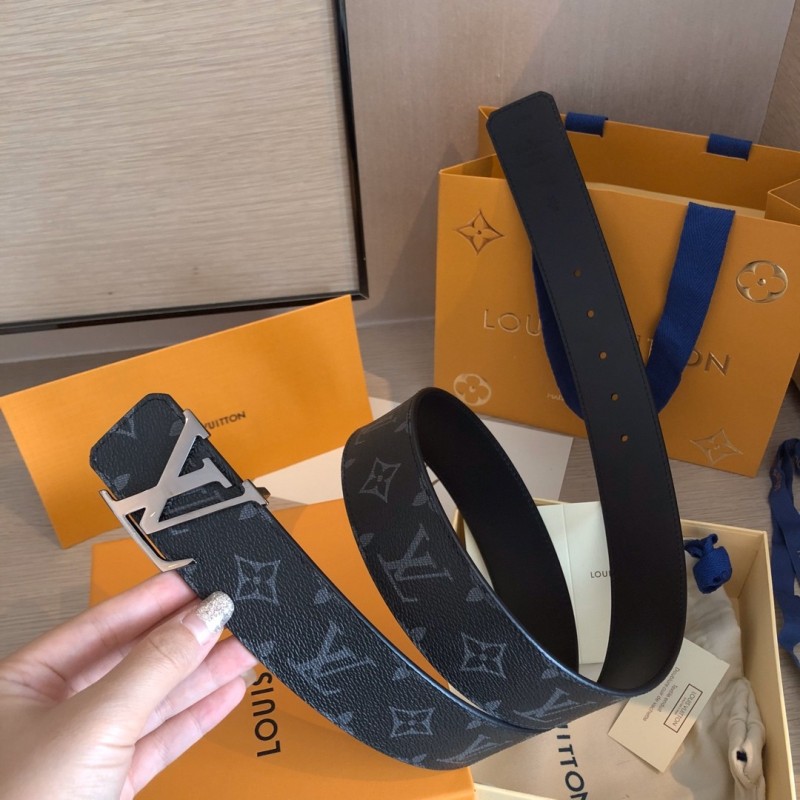 L0*is V*t0n LV men's belt  INITIALES