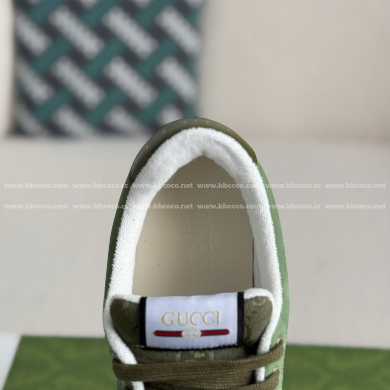 G*u*i casual sneakers