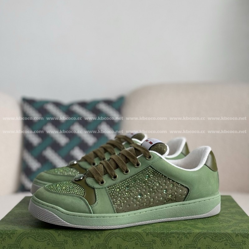 G*u*i casual sneakers