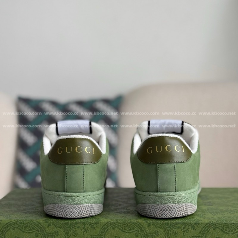 G*u*i casual sneakers