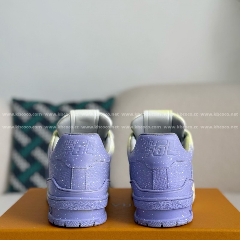 L0*is V*t0n TRAINER SNEAKERS