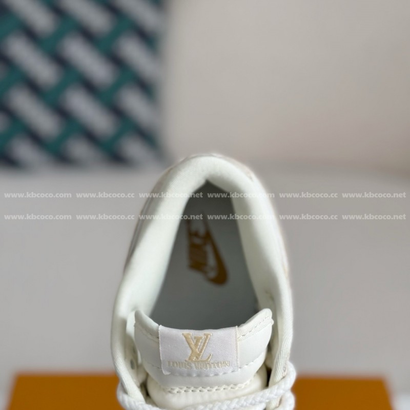 L0*is V*t0n x Nike Dunk Casual Sneakers