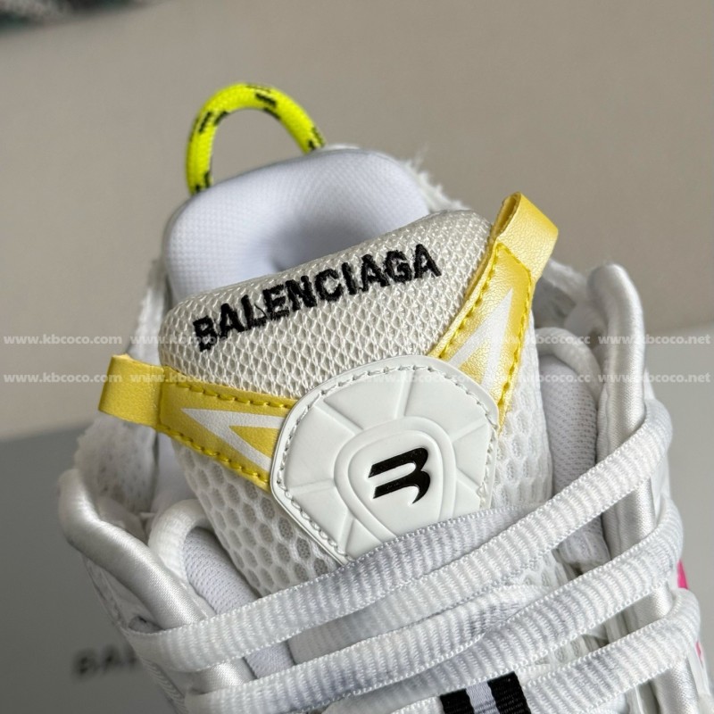 Ba*len*cia*ga Runner Sneakers