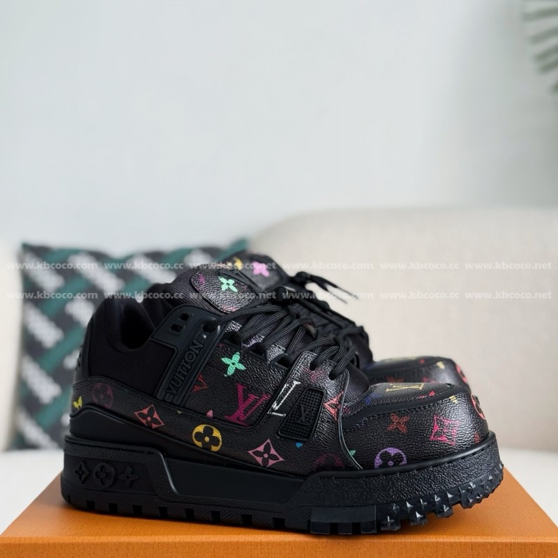 L0*is V*t0n TRAINER Maxi SNEAKERS
