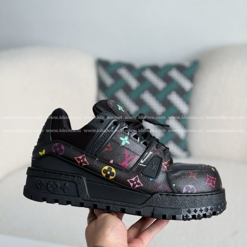 L0*is V*t0n TRAINER Maxi SNEAKERS