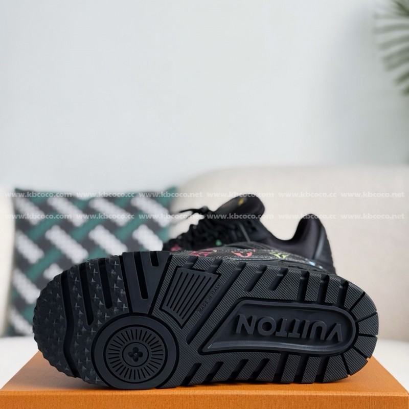 L0*is V*t0n TRAINER Maxi SNEAKERS