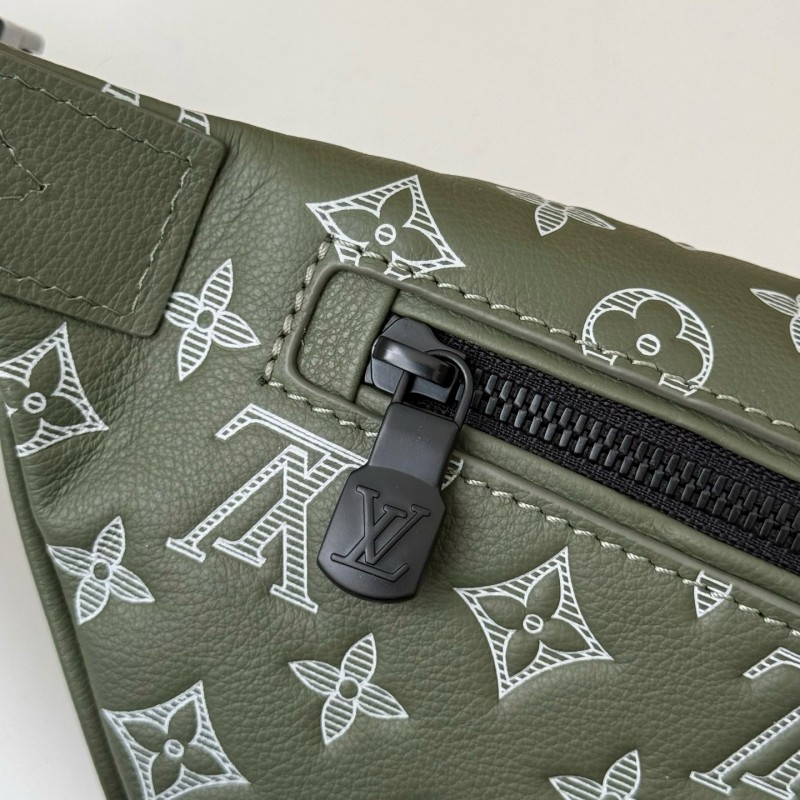 LV DISCOVERY FULL LEATHER CHEST BAG  M12508,SIZE:15*9*44cm