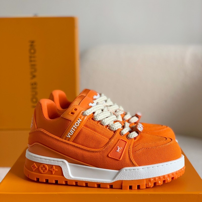 L0*is V*t0n TRAINER MAXI  SNEAKERS