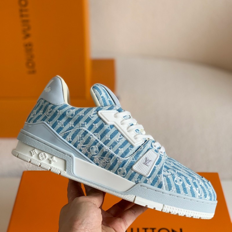 L0*is V*t0n TRAINER SNEAKERS