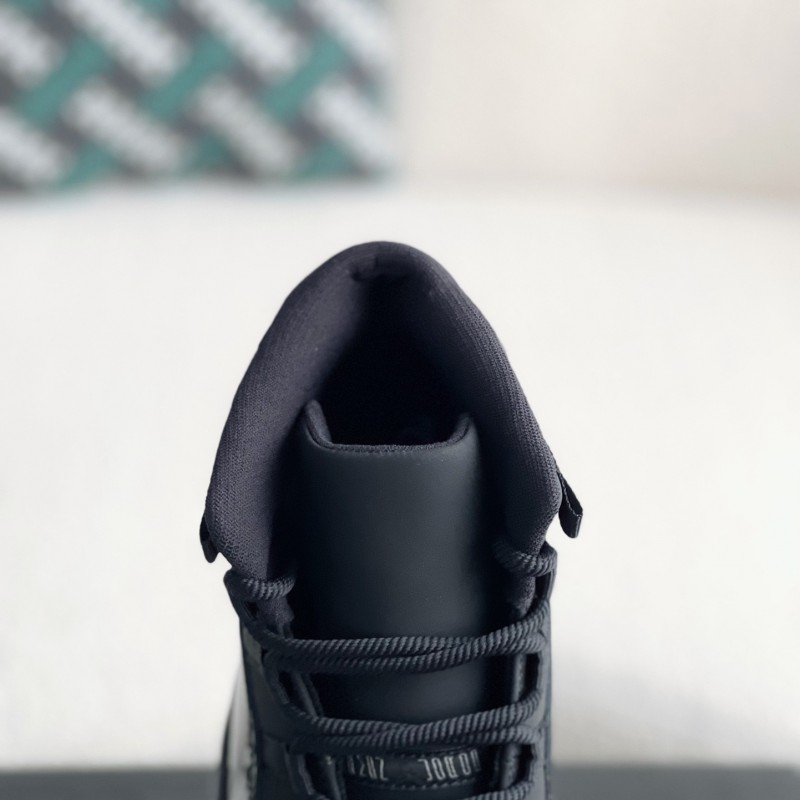 Jordan Air Jordan 11 retro cap and gown