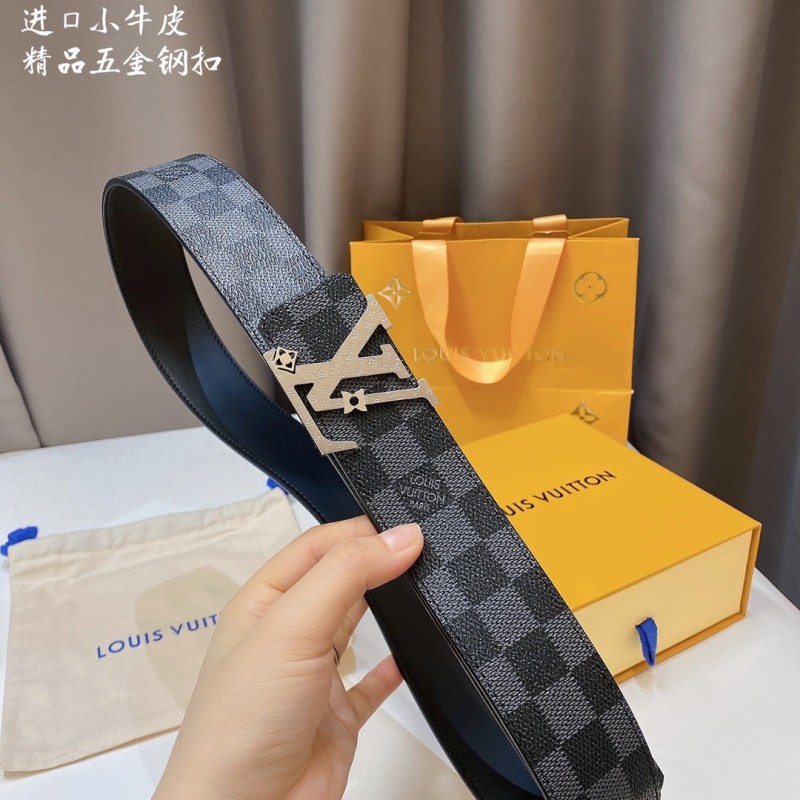 L0*is V*t0n Belt 000140