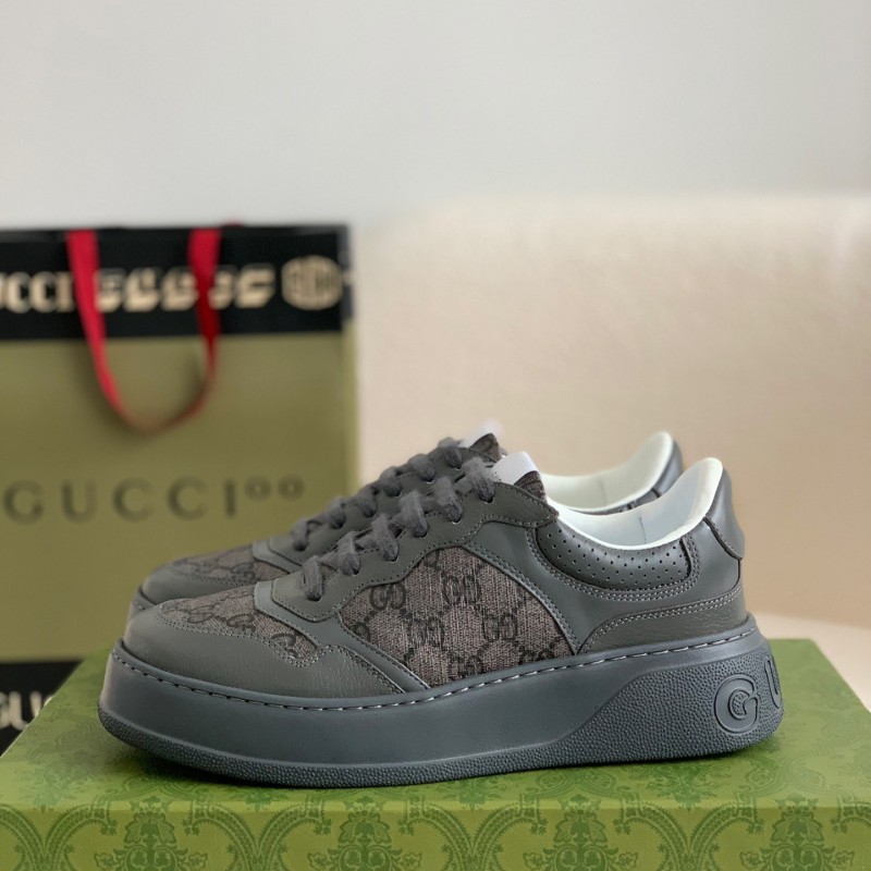 G*u*i sneakers Cowhide