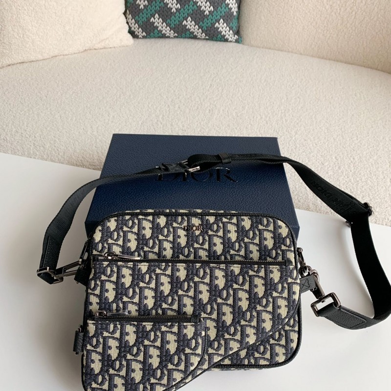 D*0r Men's SAFARI Messenger Bag, Top Quality Size：18*25*5cm