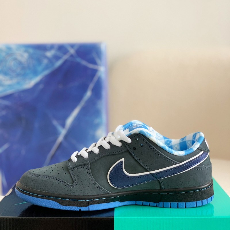 Nike UA Dunk SB Low Orange Lobster Sneakers