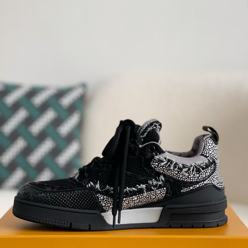 L0*is V*t0n Skate Sneakers
