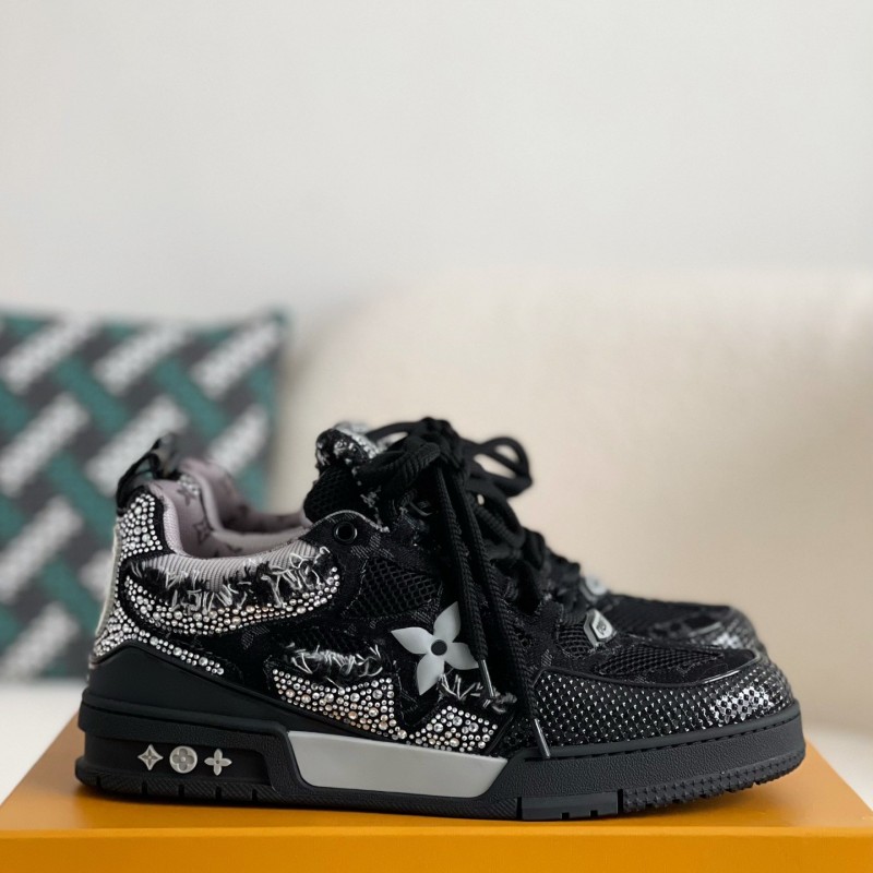 L0*is V*t0n Skate Sneakers
