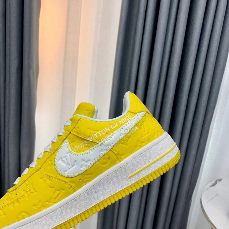 L0*is V*t0n × NIKE AIR FORCE 1 SNEAKER