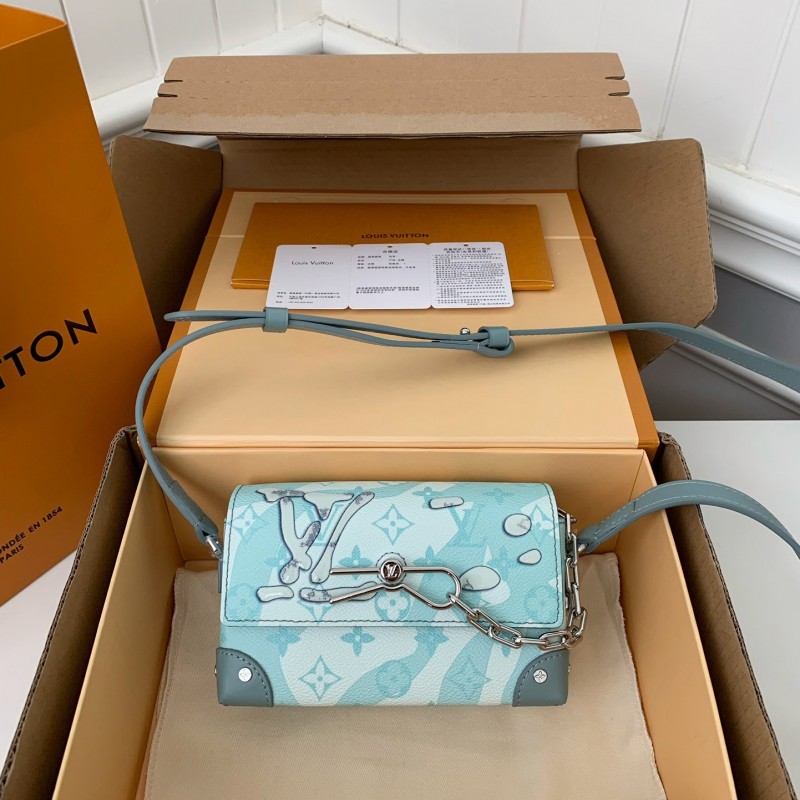 L0*is V*t0n STEAMER Mini Men's Handbag M22637 Top Quality Size: 18 * 11 * 6.5cm