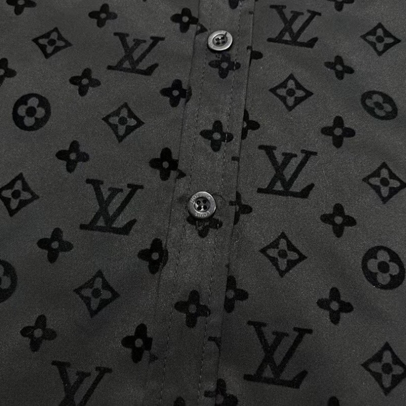 L0*is V*t0n jacquard all over print flocked shirt GS1021