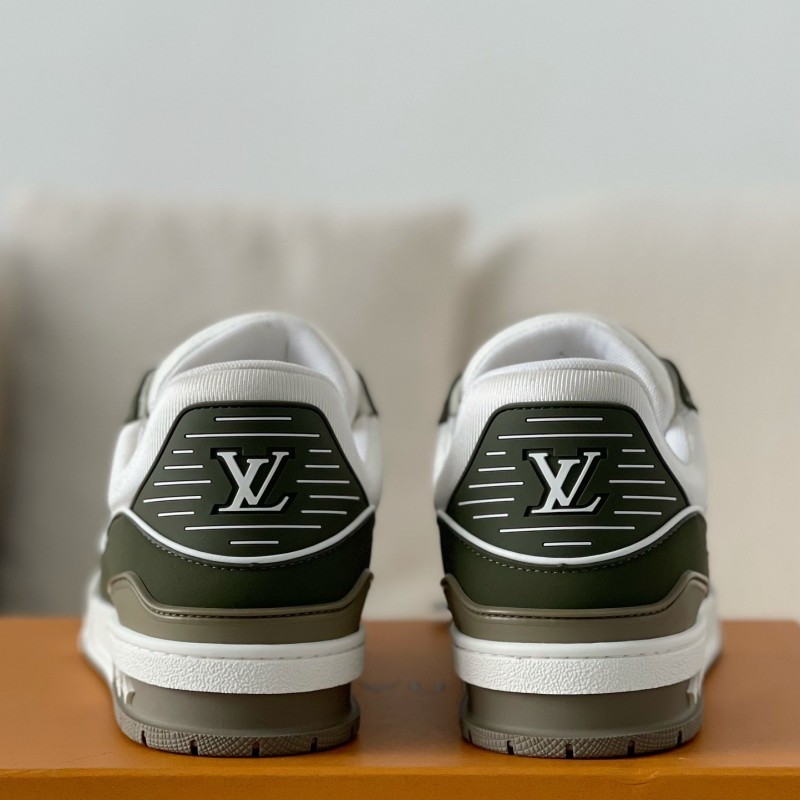L0*is V*t0n Trainer Sneakers