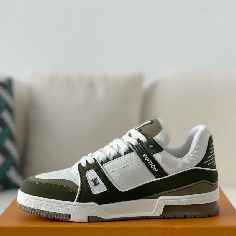 L0*is V*t0n Trainer Sneakers