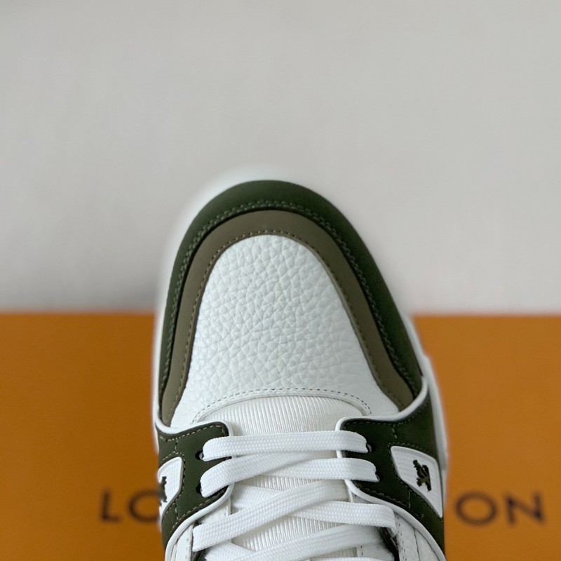 L0*is V*t0n Trainer Sneakers