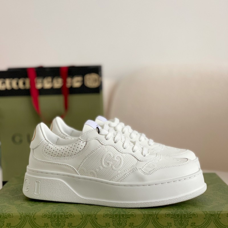 G*u*i sneakers Cowhide