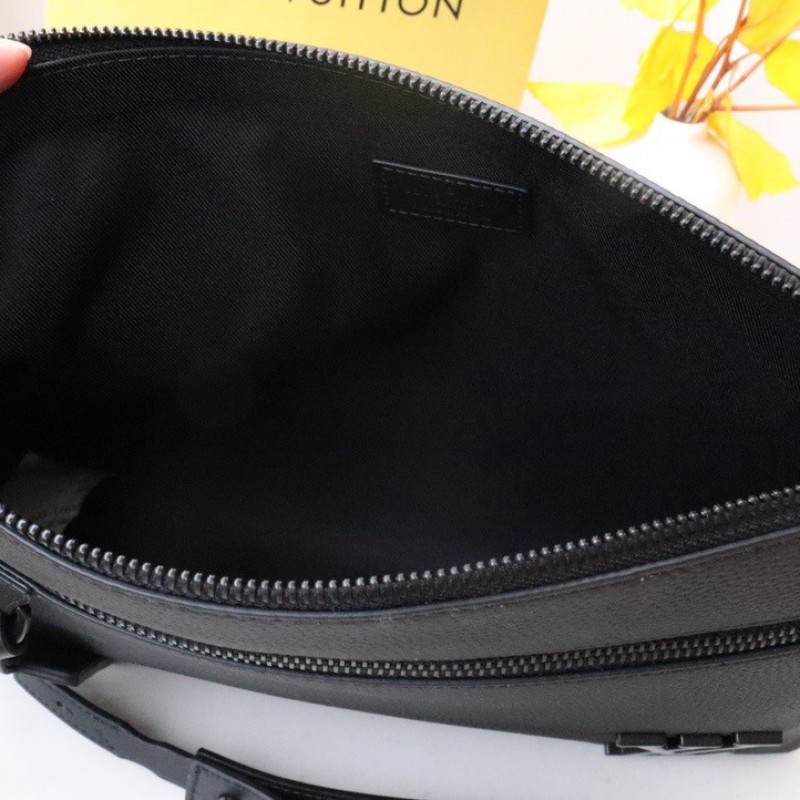 L0*is V*t0n logo calfskin protective case clutch 30*22*5cm