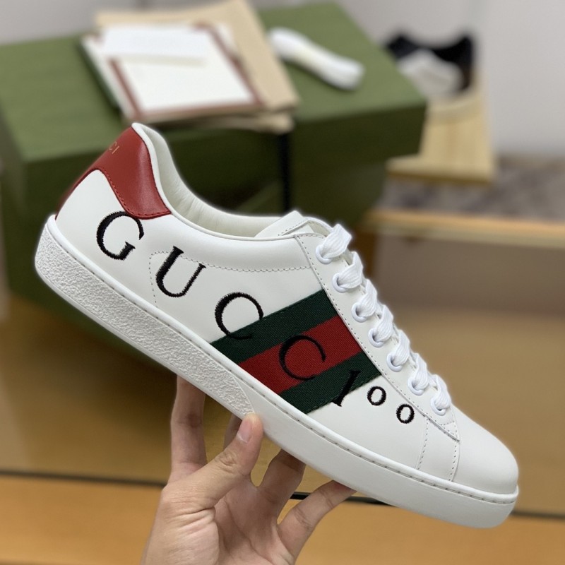 G*u*i sneakers S*pport chip phone sensing