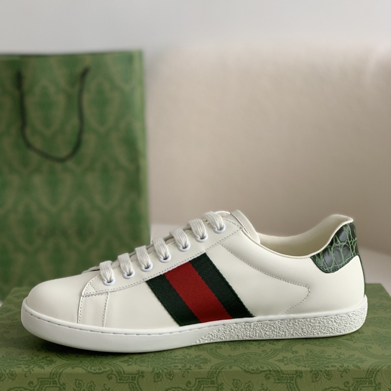 G*u*i sneakers S*pport chip phone sensing