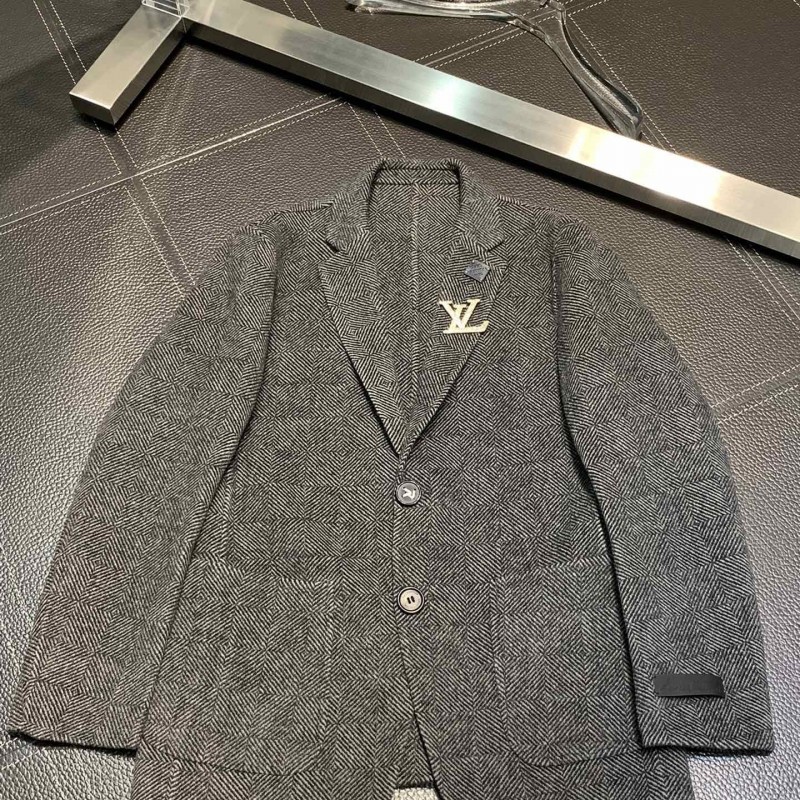 L0*is V*t0n Men's Sherpa Coat