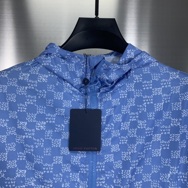 L0*is V*t0n 2022 windproof jacket