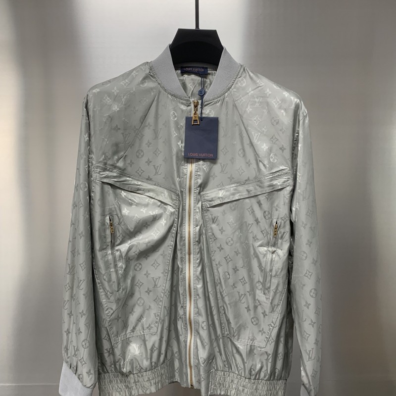 L0*is V*t0n Fully printed dark patterned floral lightweight jacket