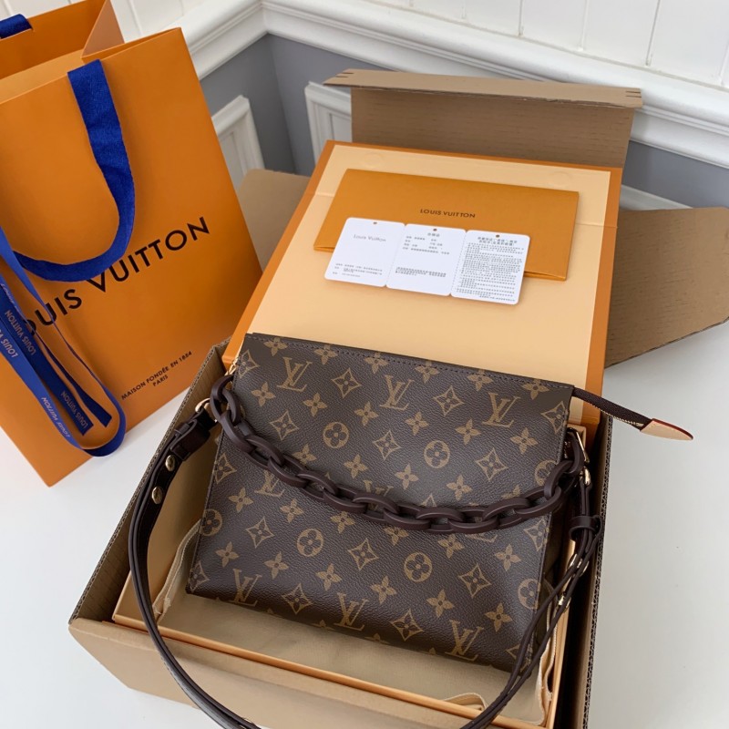 L0*is V*t0n NO.26 WASH BAG M47542 SIZE:17*9.6*3.5CM