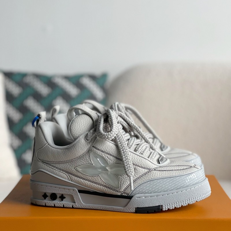 L0*is V*t0n Skate Sneakers