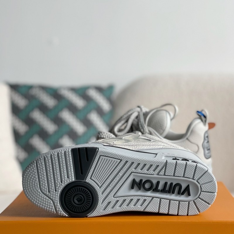 L0*is V*t0n Skate Sneakers