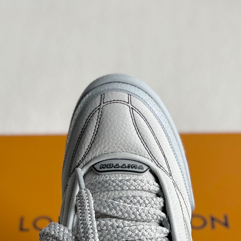 L0*is V*t0n Skate Sneakers