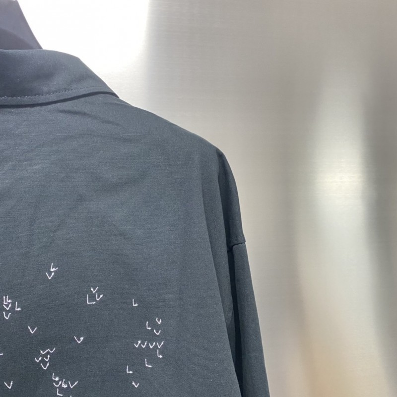L0*is V*t0n spread technical jacket shirt