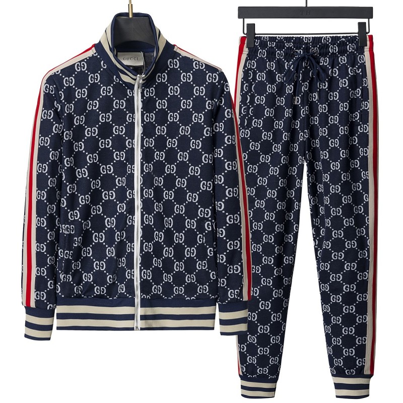 G*u*i casual suit