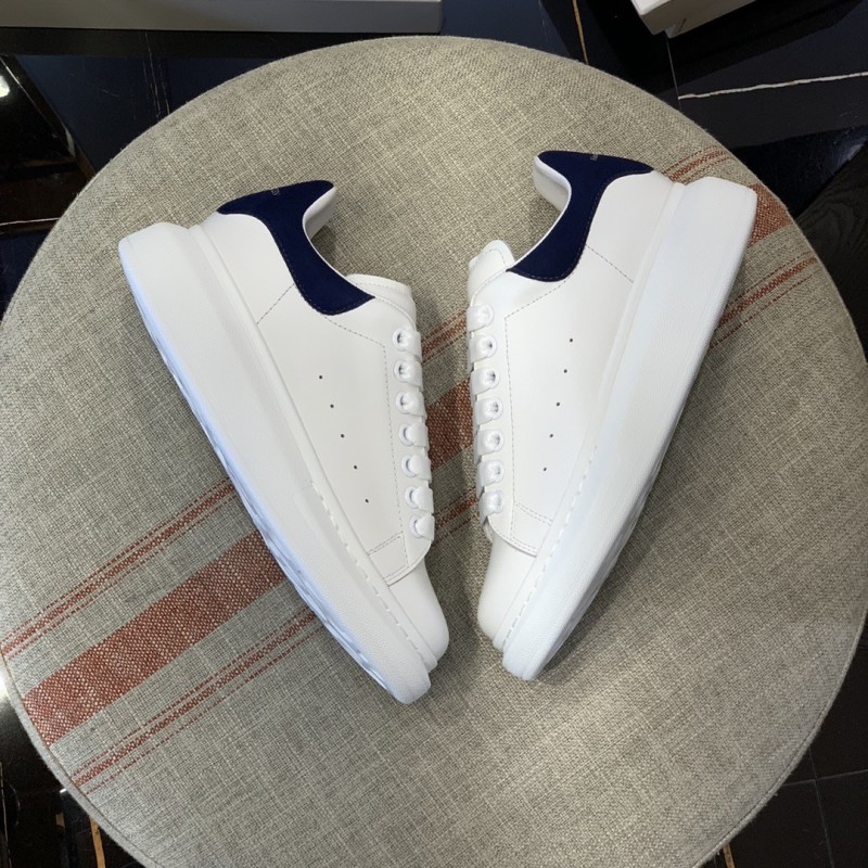 Ale*d*r M*Q*en MQ Dark blue velvet tail Sneakers